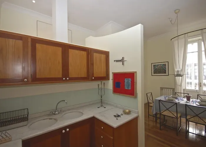 House And The City - Colosseum Apartment